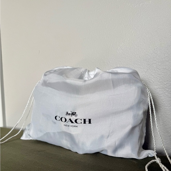 Coach Tabby Shoulder Bag 26 - Picture 12 of 13